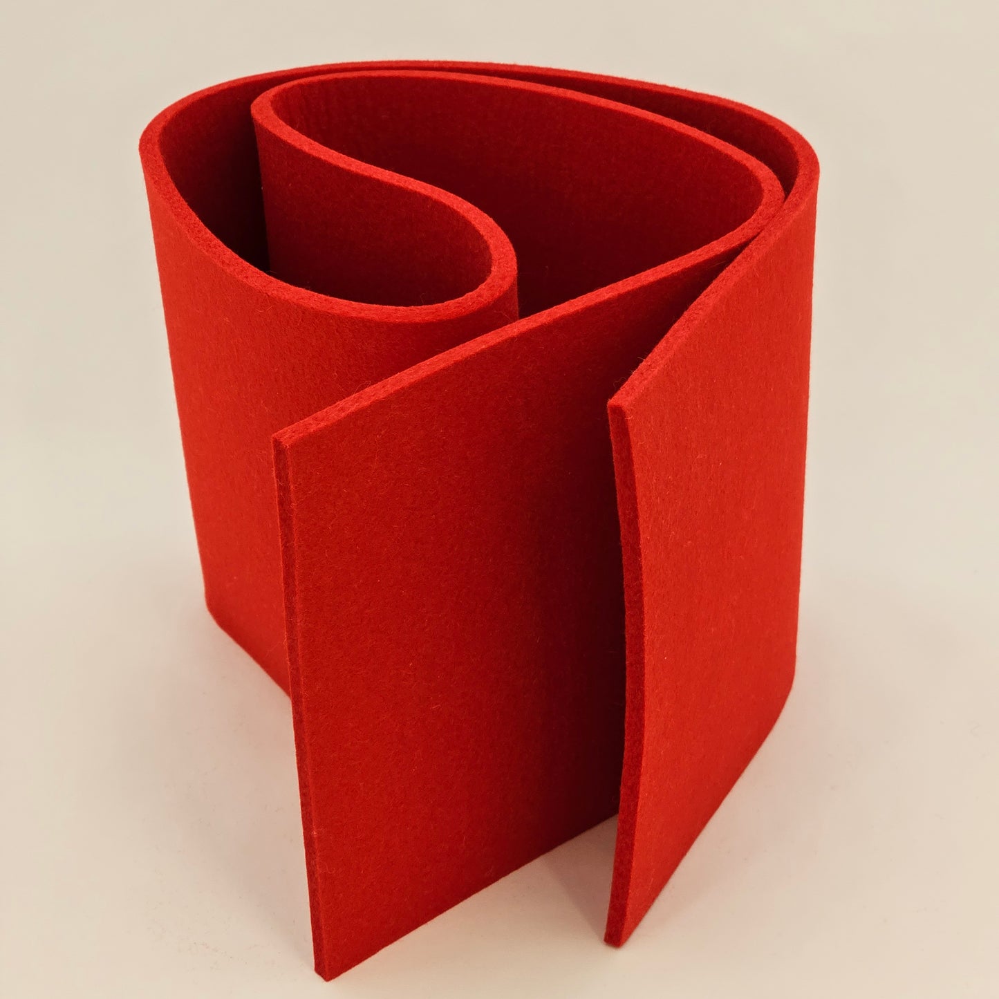 Understring Felt, firm, Red, 7-1/2"W X 52"L X 1/4"T