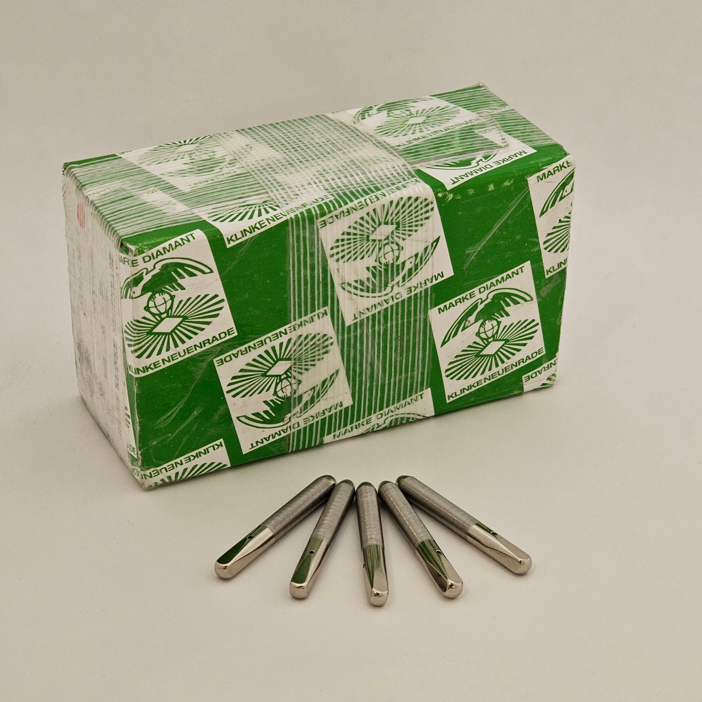 Chevilles d'accord Allemande "Diamant", nickelées (lot de 250)