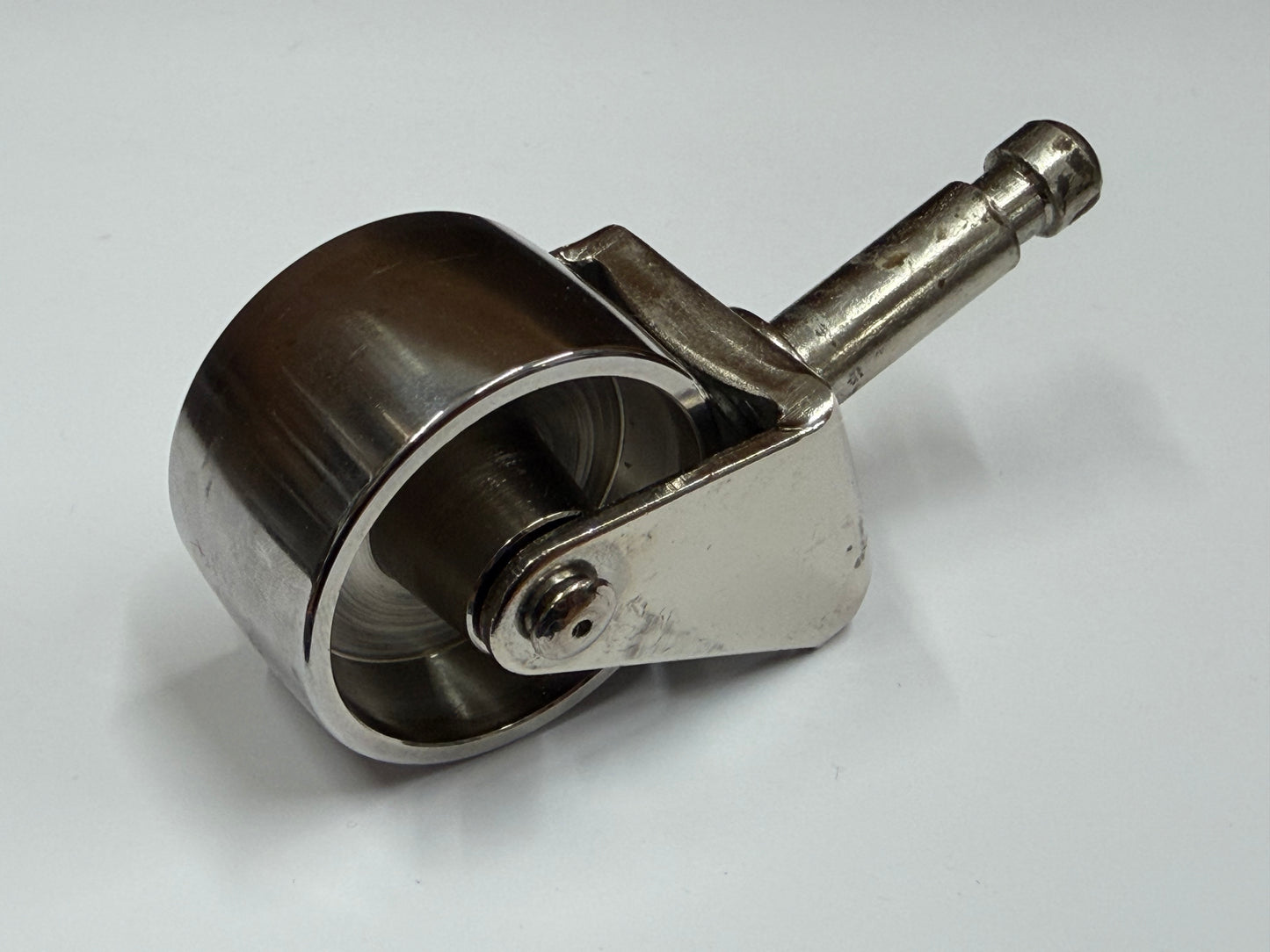 Roulettes de piano à queue Faultless, 1-3/4" en nickel (ensemble de 3)