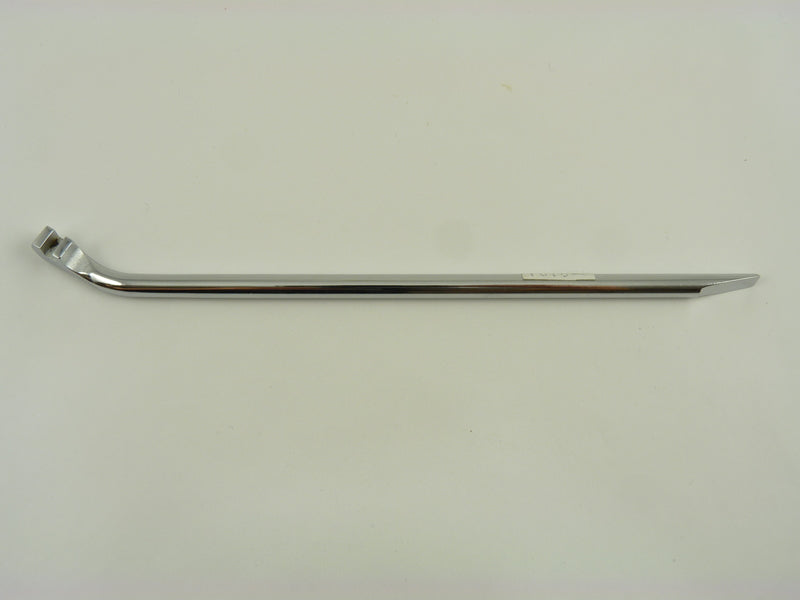 Post wire bender, fits combination handle