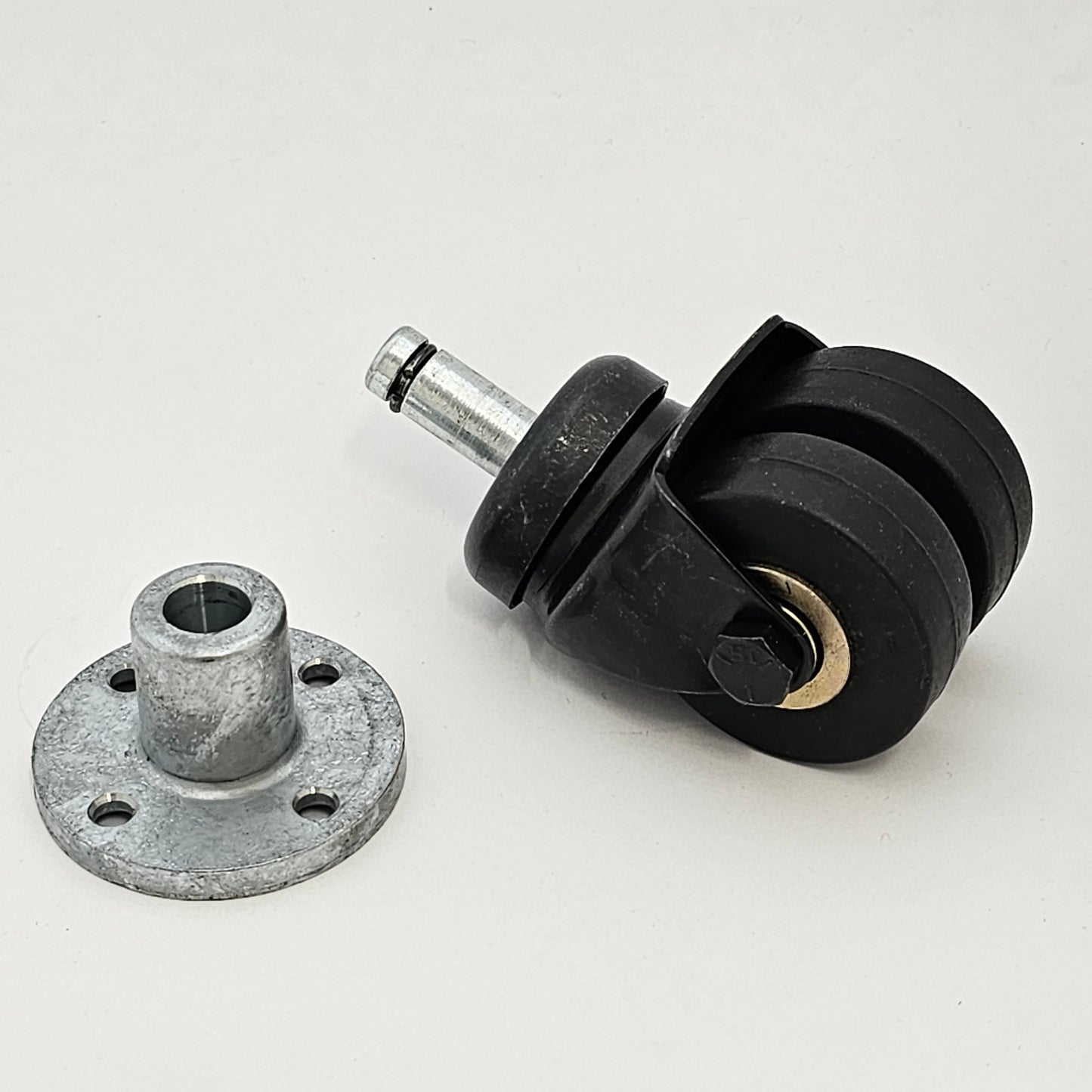 Darnell HD casters with ball bearings in wheels