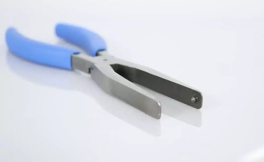 Pliers for damperleads