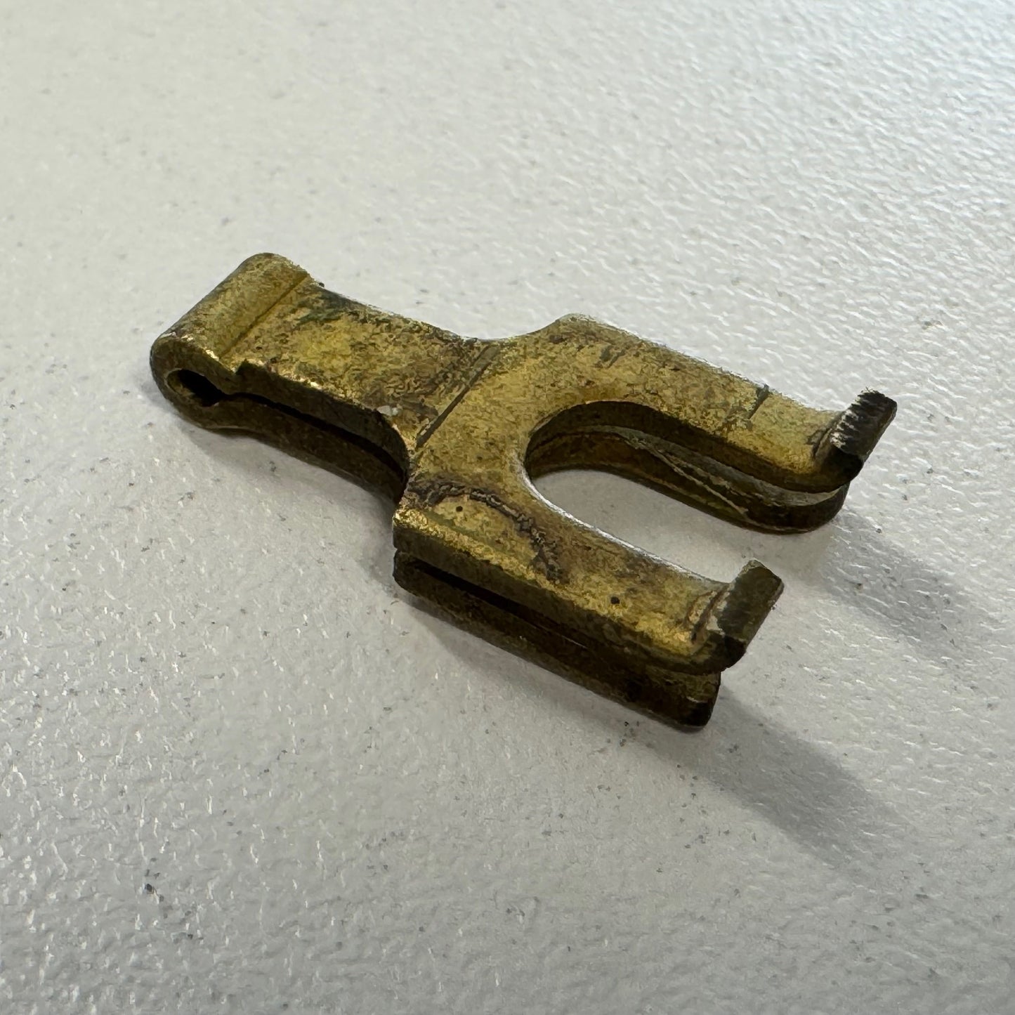 Upright brass flange (used)