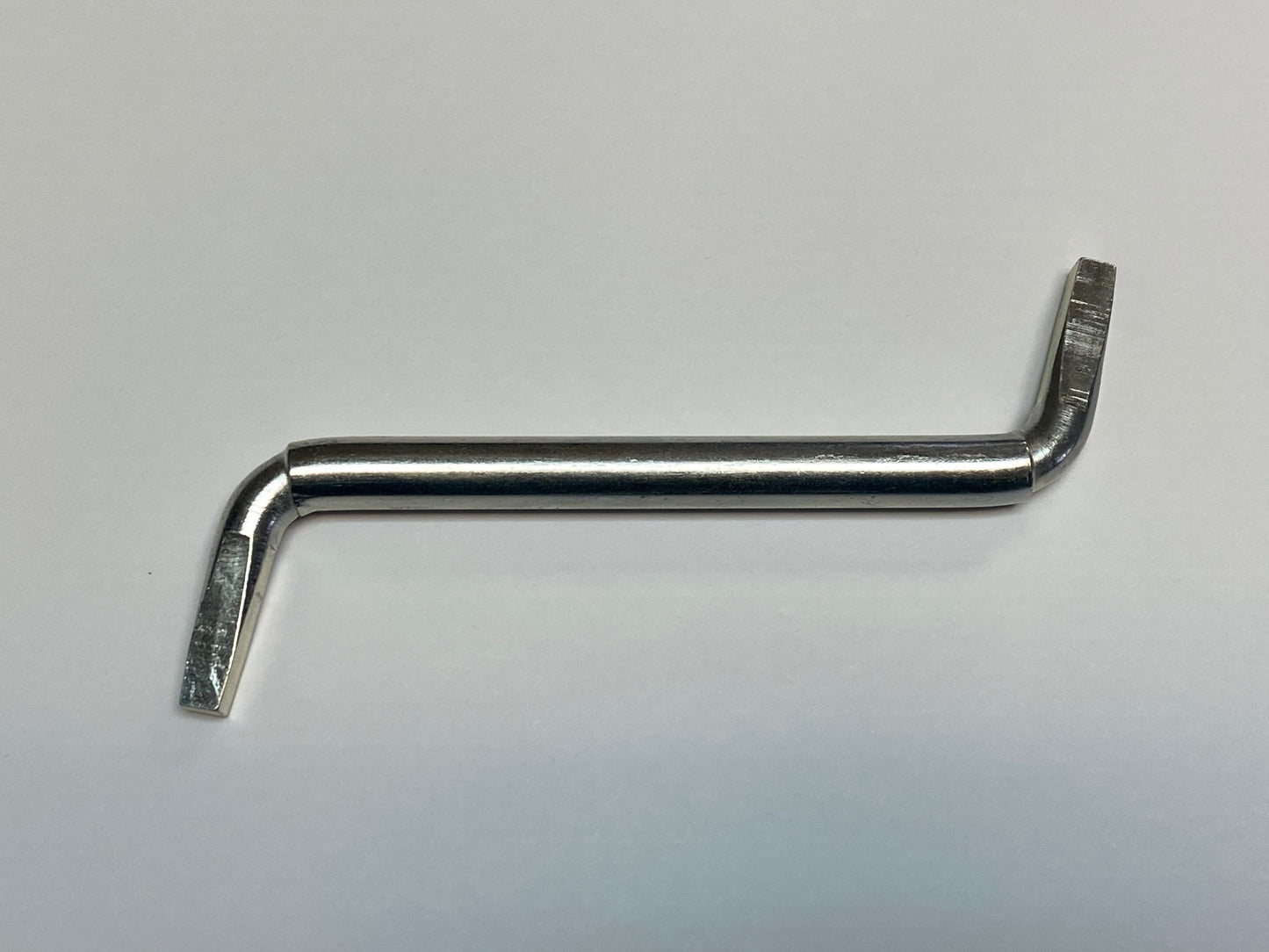 Right-angle spanner